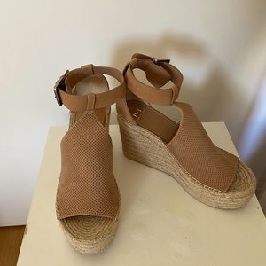 Marc Fisher Wedges Size 10, never worn